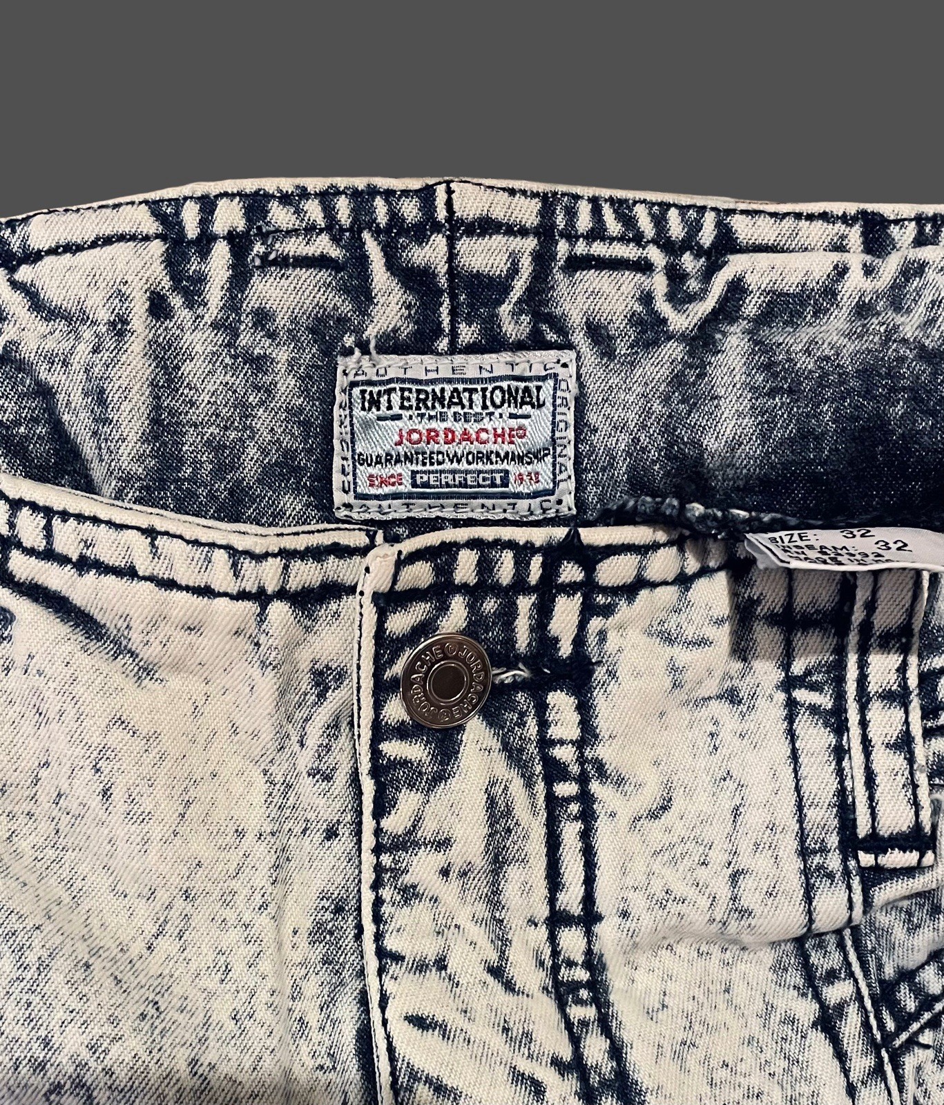Women’s Rare Vintage 80’s “Jordache” UltraRetro Acid Wash High Rise Denim Jeans