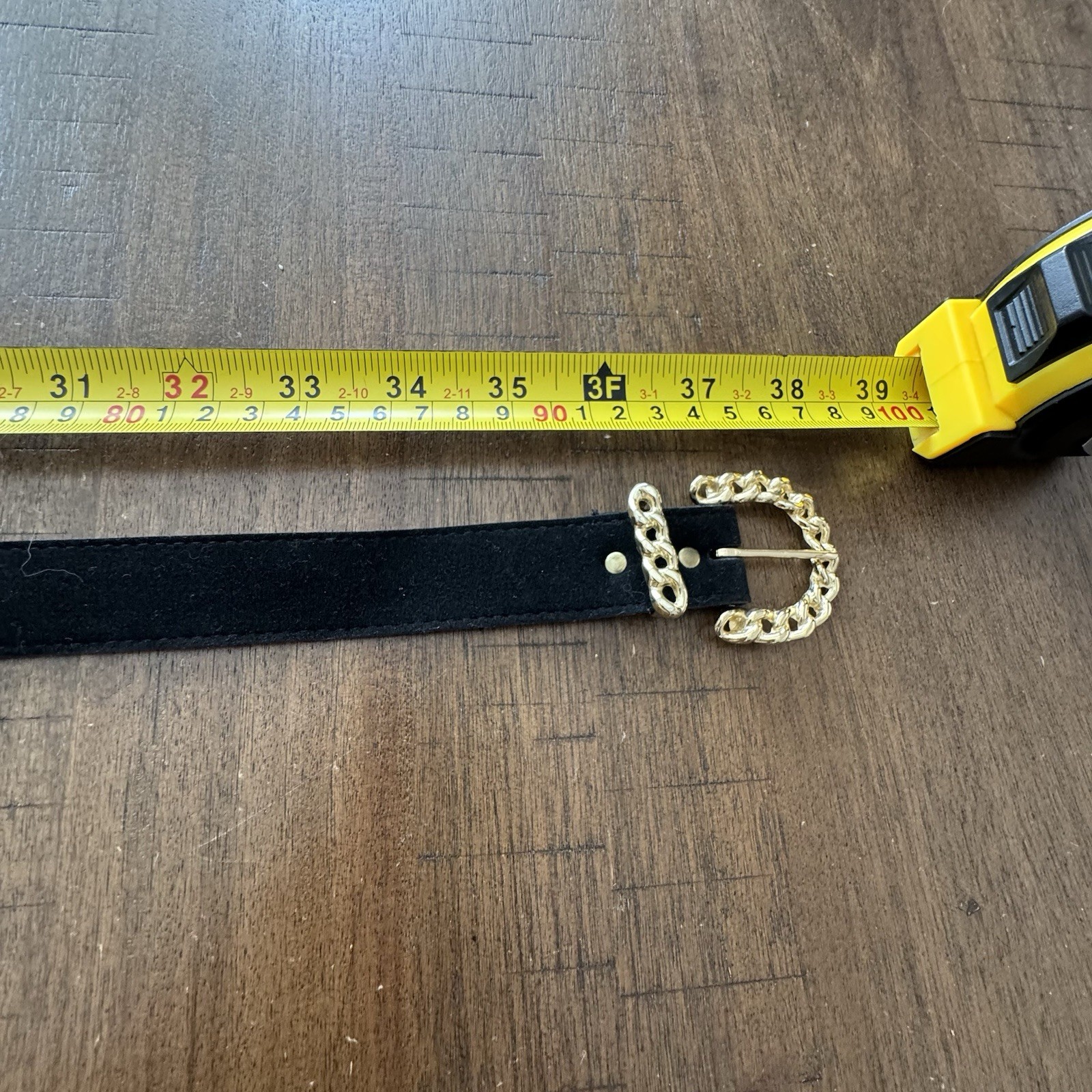 Vtg Women’s Belt Sz 16 32-34” Black Velvet Gold Tone Metal Chain Link Buckle EUC