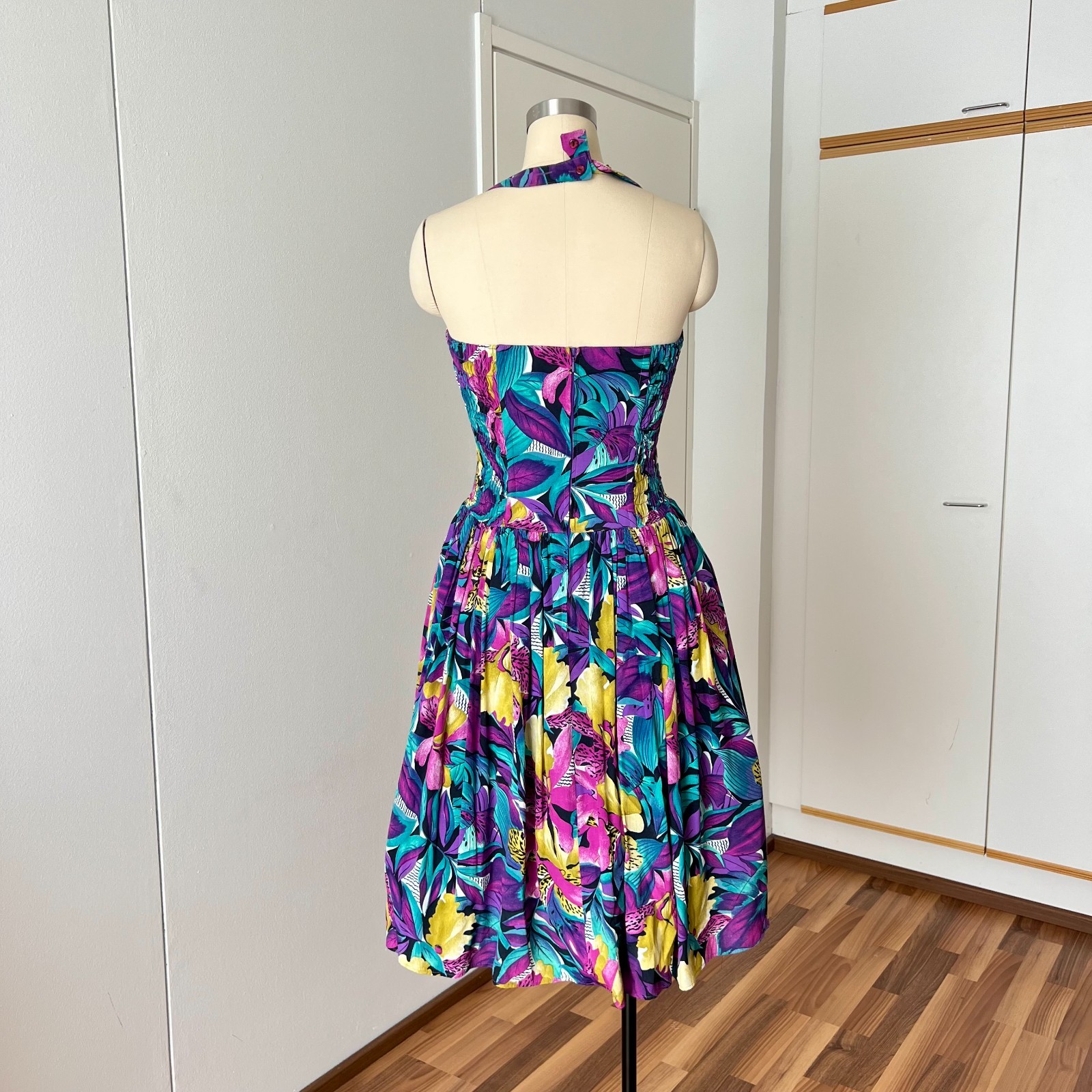 1980s West German Tropical Print Halter Neck Midi Dress Rockabilly 80s Does 50s