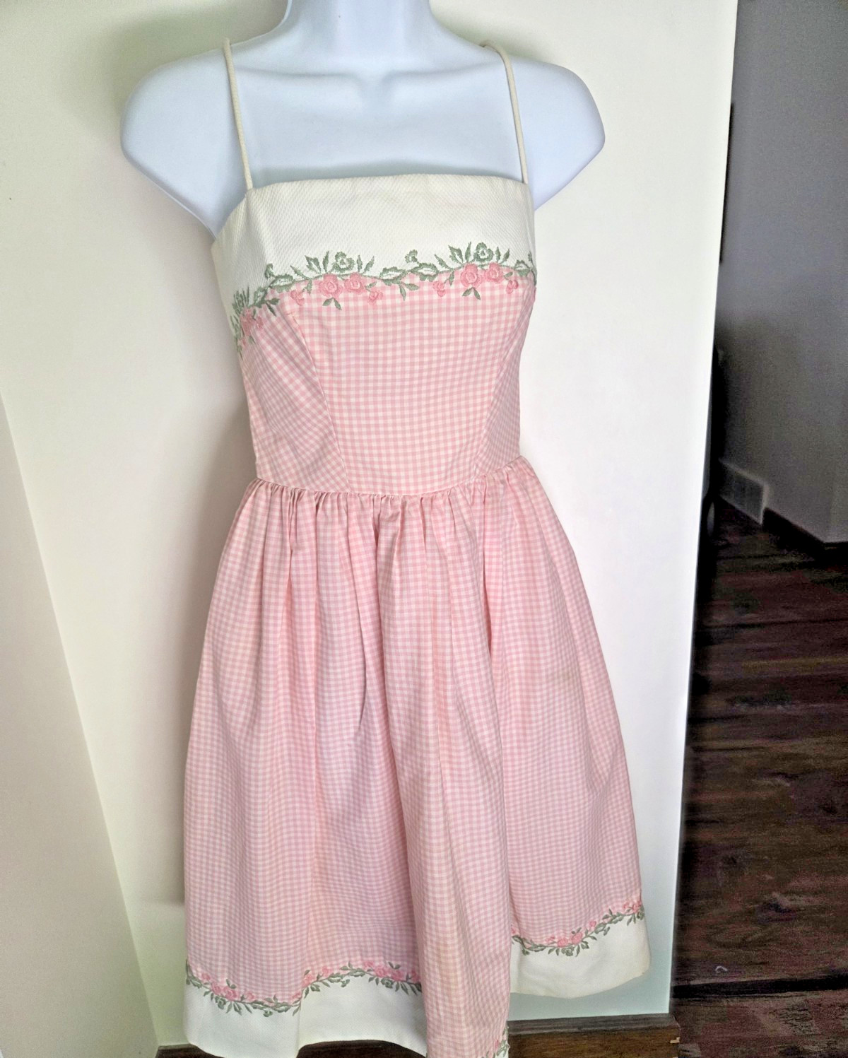 Vtg 1960 Sundress LANZ Pink Gingham Cotton /Embroidered Roses Circle Skirt 28″ S