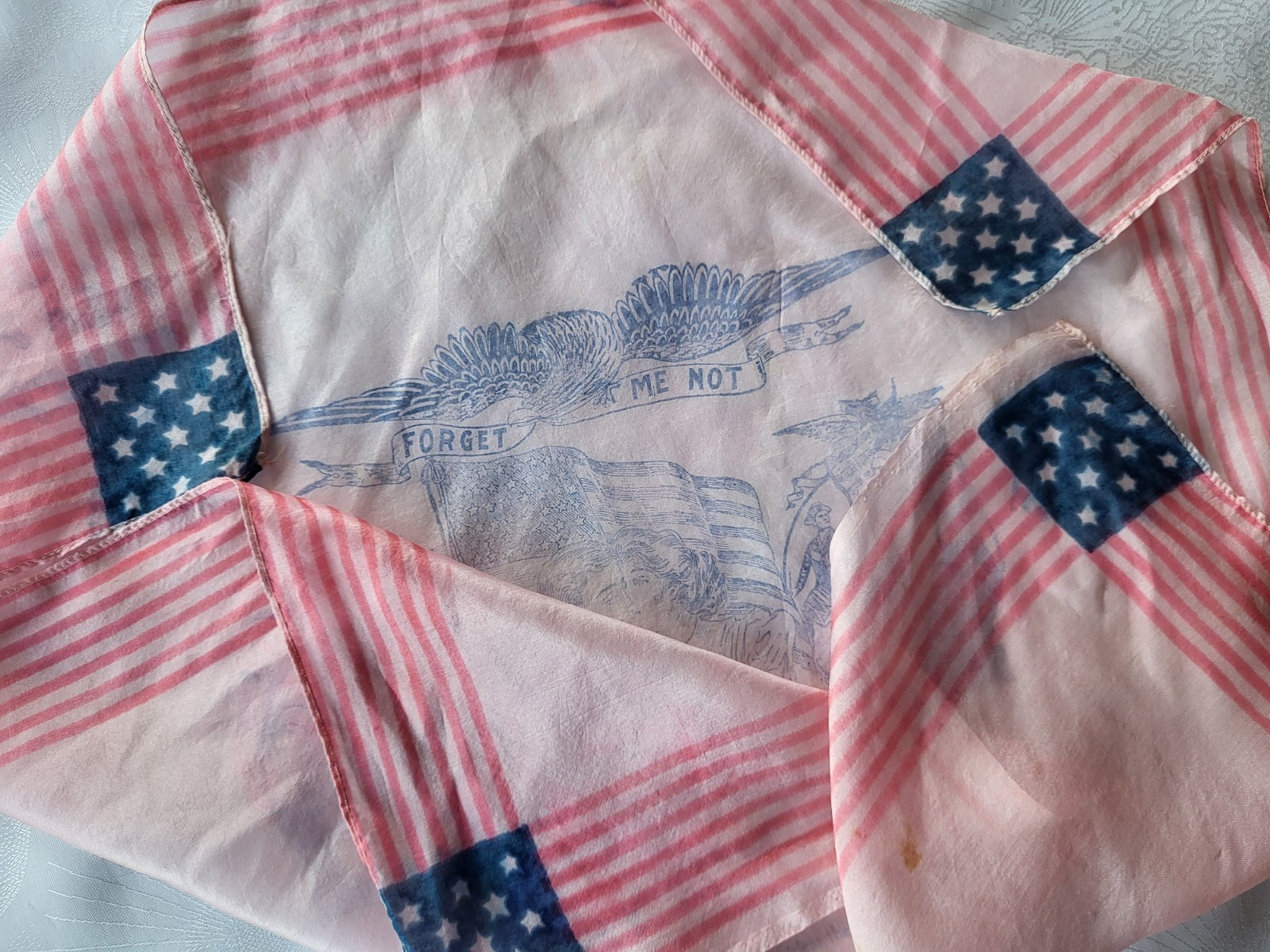 20 Vintage Silk Handkerchief Lot & Applique Hanky Keeper US Army Air Forces
