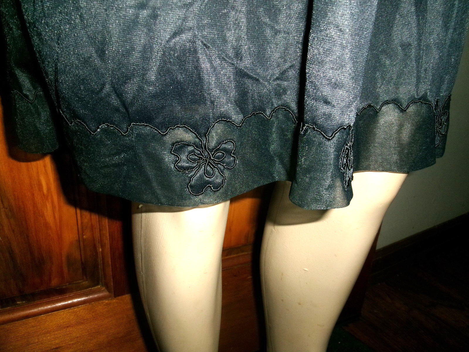 Vintage Carol Brent Black Nylon Full Slip Sz 36 Double Panel Sheer Applique