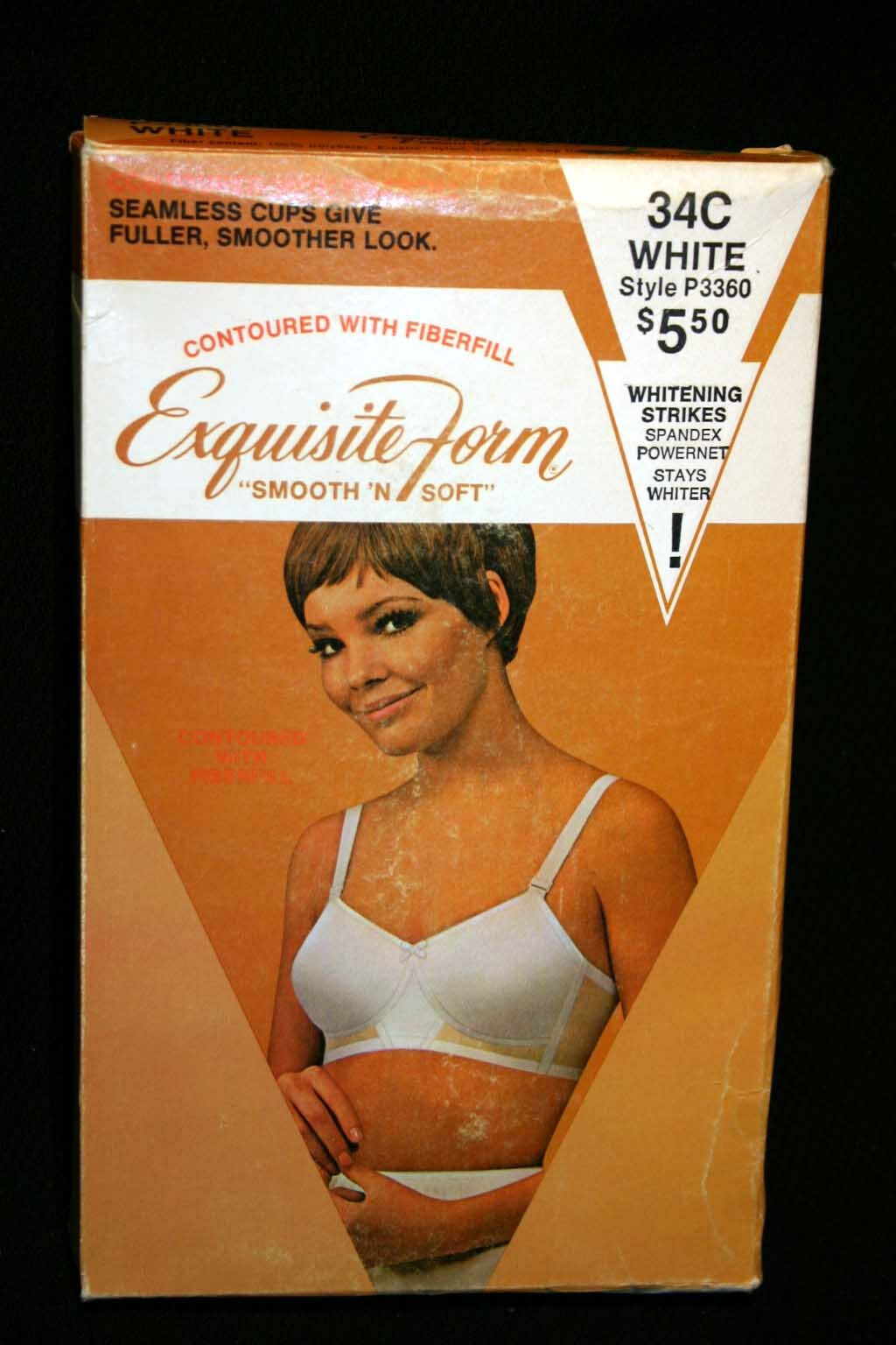 NOS 34C VTG 60s 70s SEAMLESS CUP BRA Smooth’n Soft Exquisite Form P3360