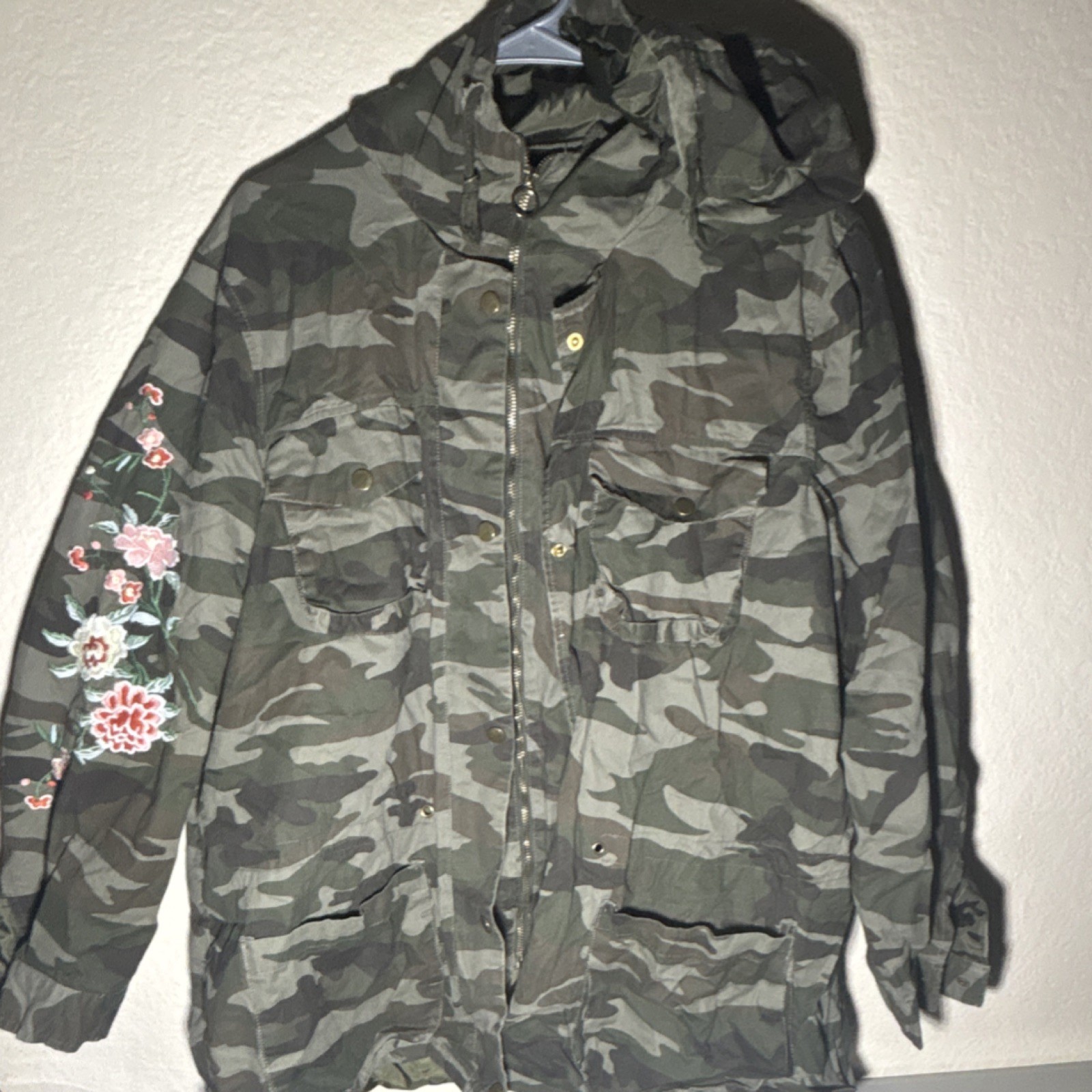 Mens Vintage Polyester/cotton 1X Jacket With Custom Embroidered Flowers