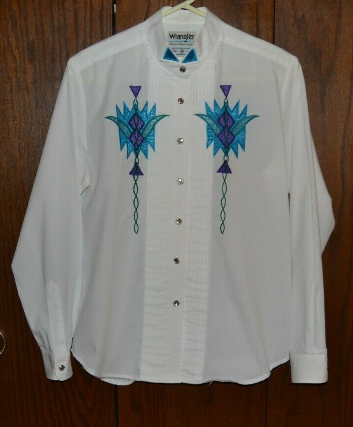 Vintage Wrangler Women’s Western White Geometric Shirt Size Bust 41 Inches