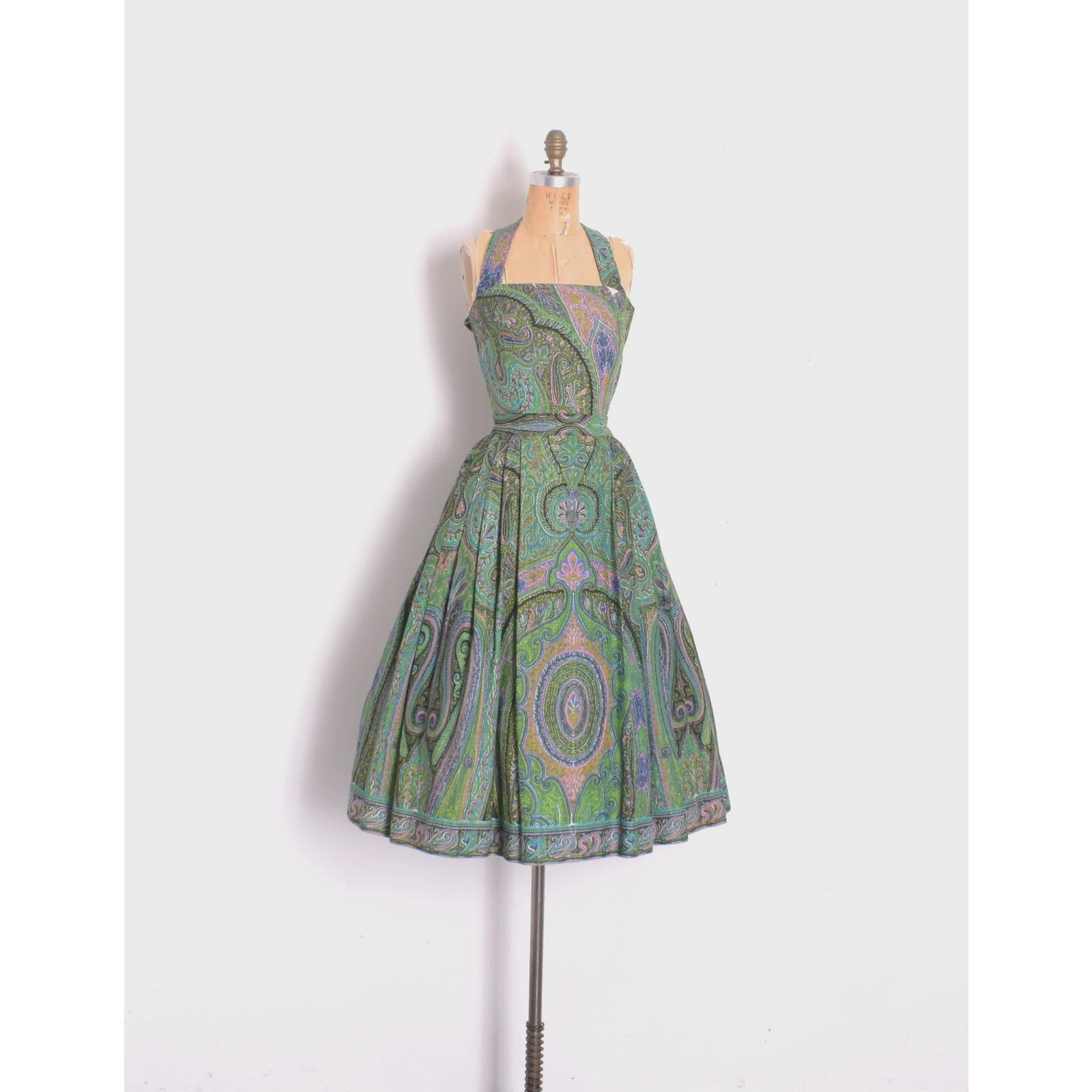 1950s Vintage Halter Fit and Flare Paisley Two-Piece Set-extra small