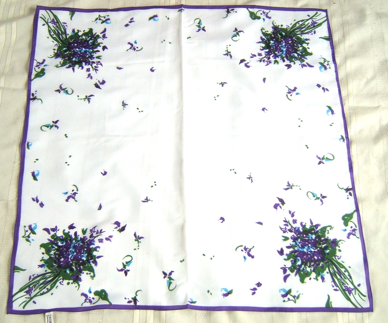 VTG ECHO SQUARE SCARF WHITE WITH VIOLET BOUQUETS 100% POLYESTER 30” BY 30 1/2”