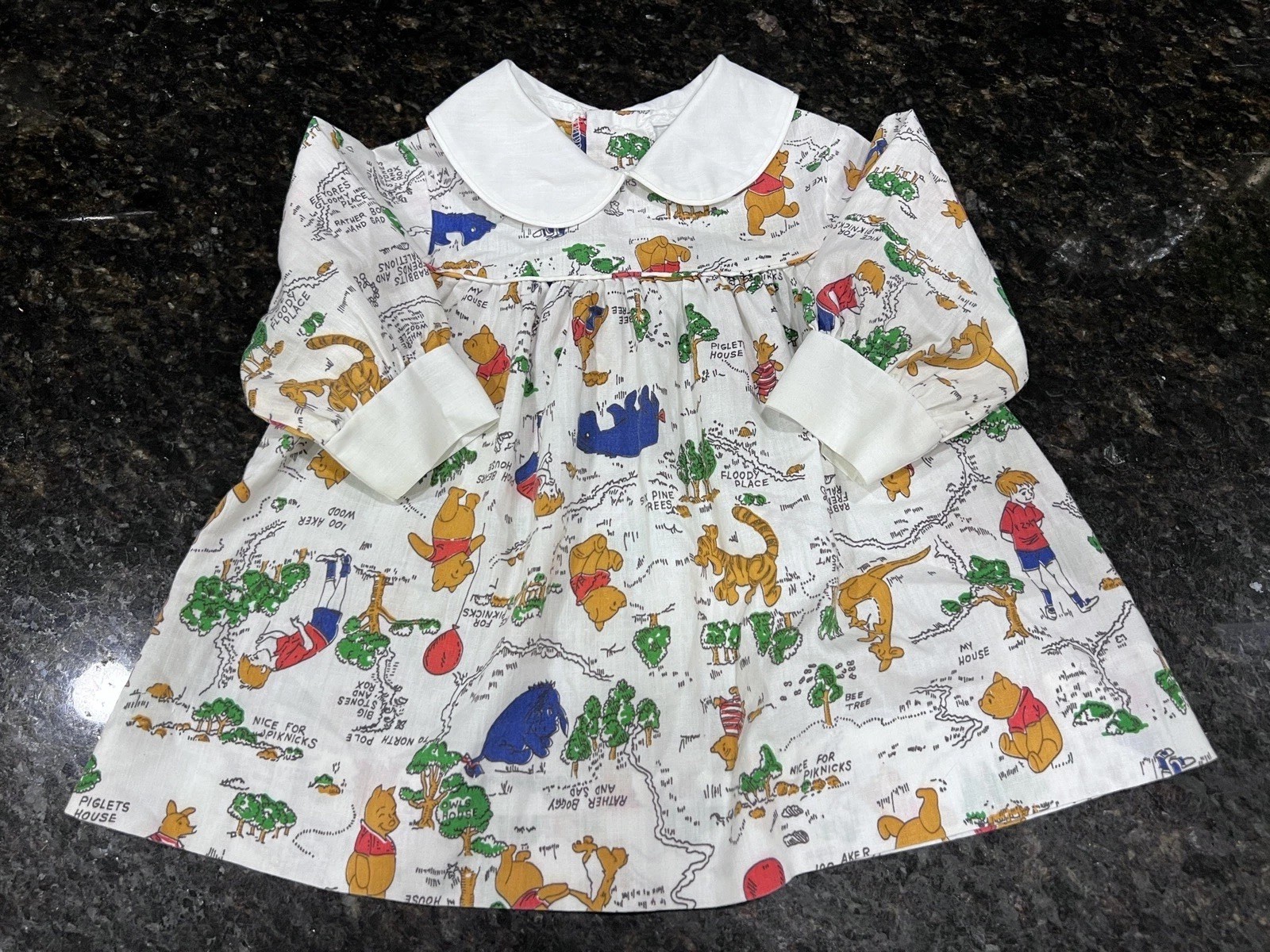 Vintage Winnie the Pooh Bear Dress 70s Sears 100 ACRE WOOD Print Perma-Prest