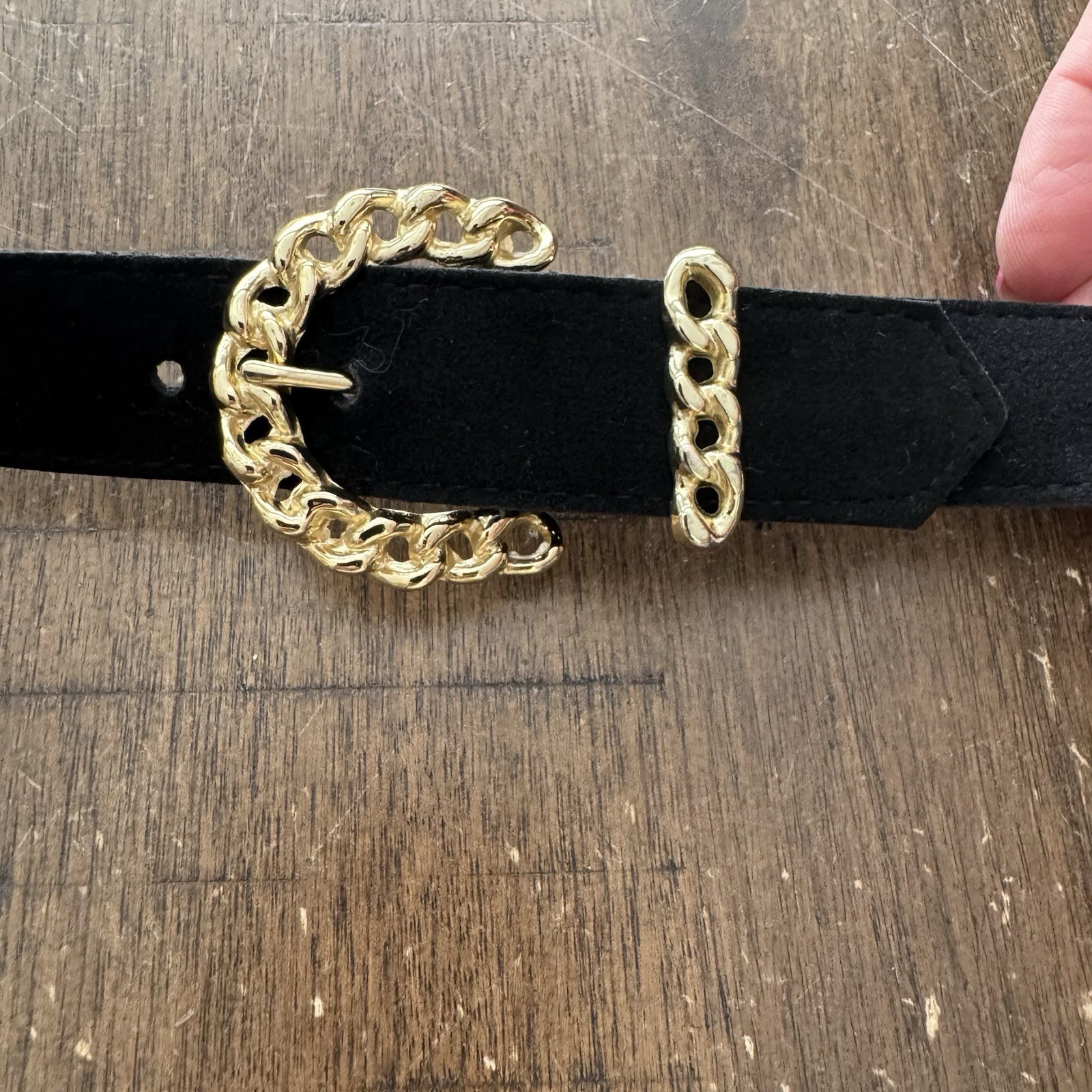 Vtg Women’s Belt Sz 16 32-34” Black Velvet Gold Tone Metal Chain Link Buckle EUC