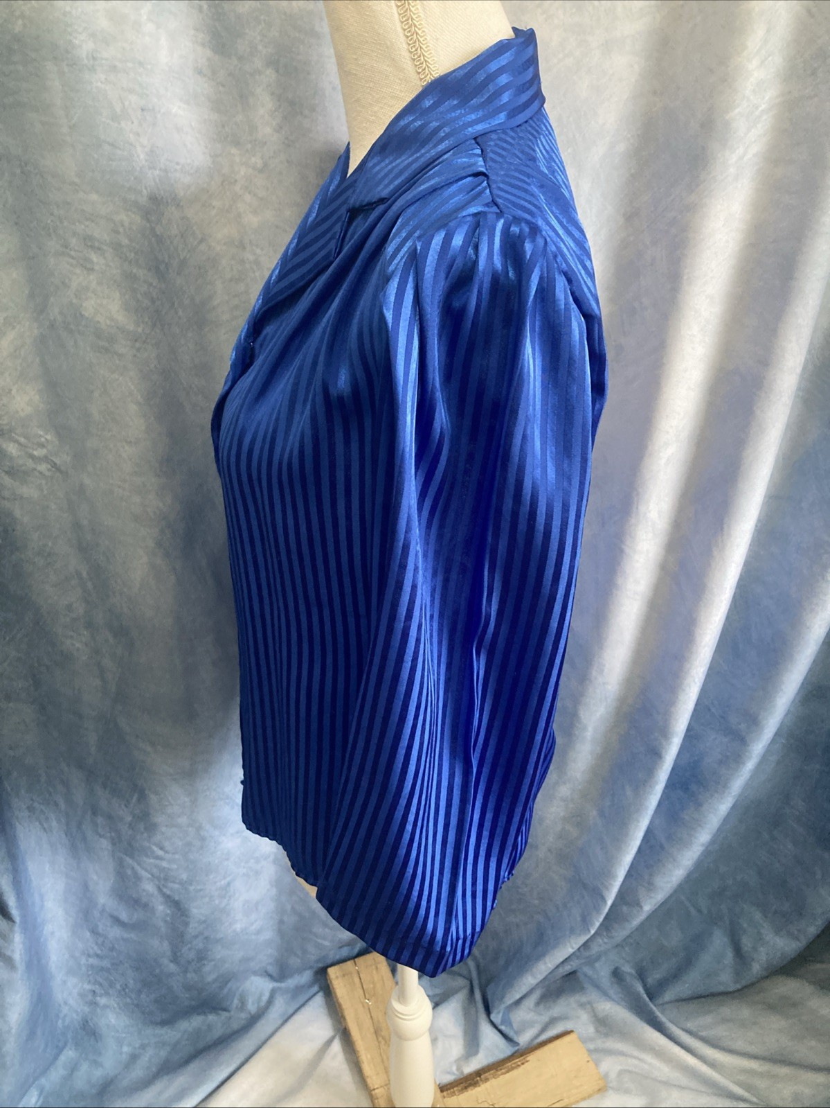Vintage 80s 166 Royal Blue Silky Satin Secretary Blouse Button Up Top 3/4 Sleeve
