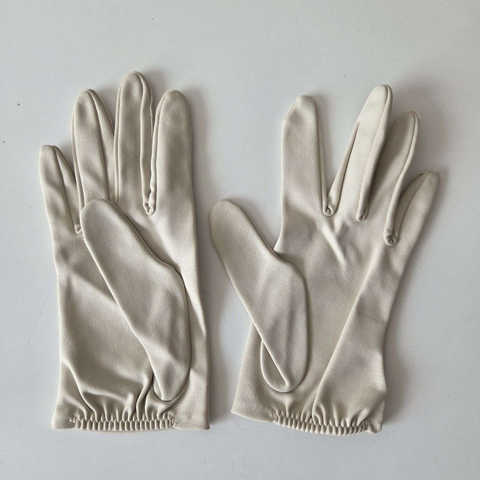 Vtg 50s 60s Womens 7 1/2 Dress Gloves Wrist White DW Double Woven Nylon