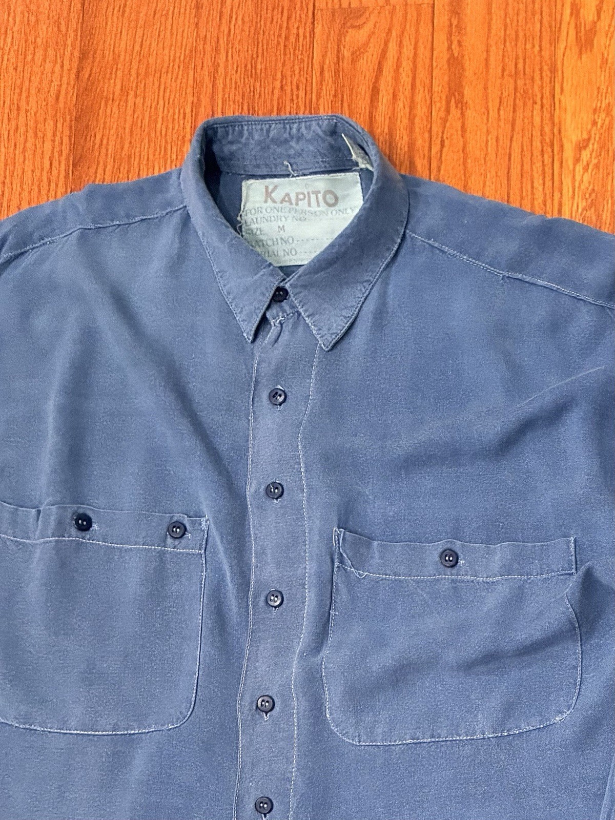 Vintage 80s Kapito Men’s Blue Rayon Button-Up Long Sleeve Shirt Pockets M