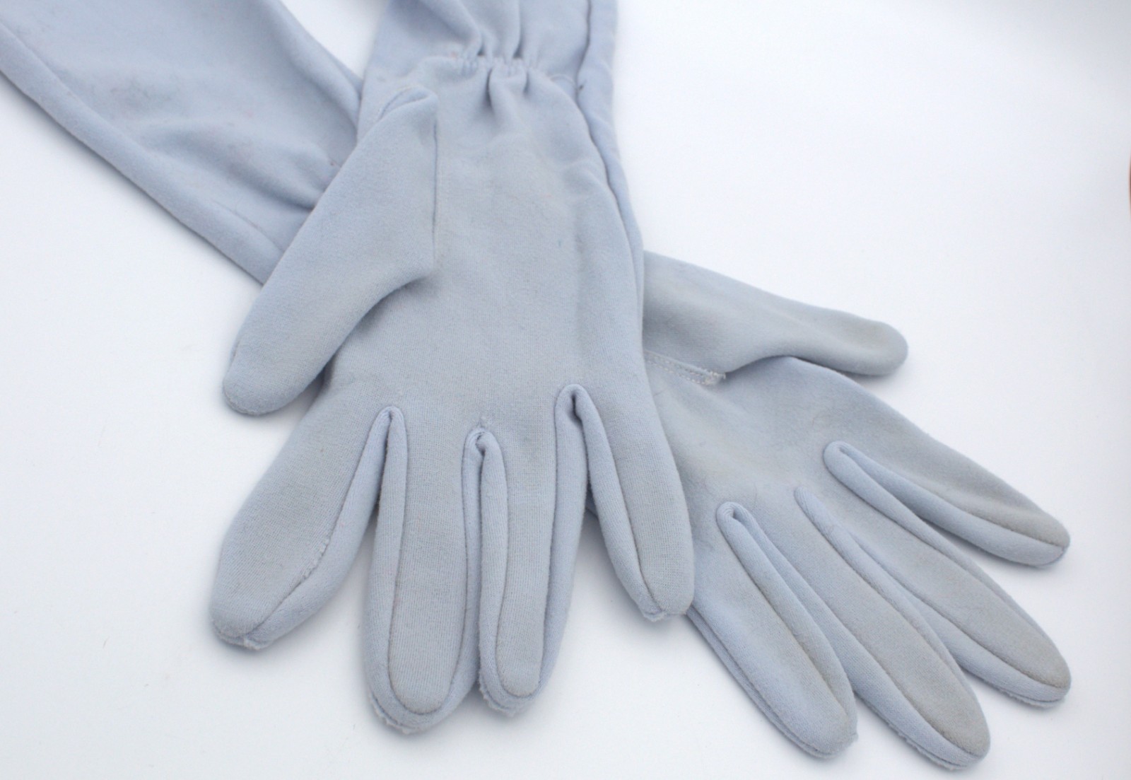 Vtg 70s Lt Blue Gloves Forearm Length; Sz 7 Made in United States