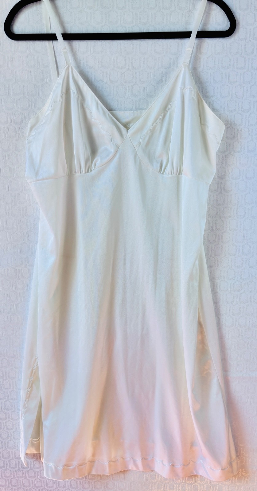 VTG OFF WHITE GLAMOROUS BOMBSHELL ANTRON NYLON FULL SLIP*LADIES PLUS SIZE 20W