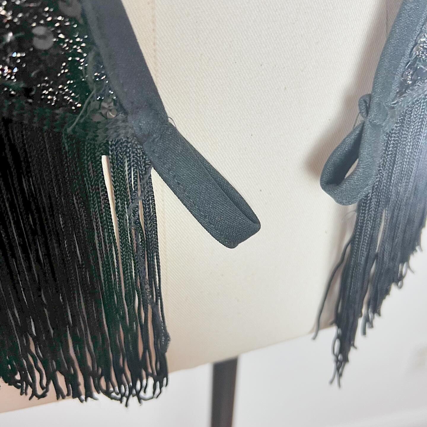 LUREX METALLIC LAME 50s 50’s 60s 60’s Vintage Sequined Shawl Shoulder Wrap