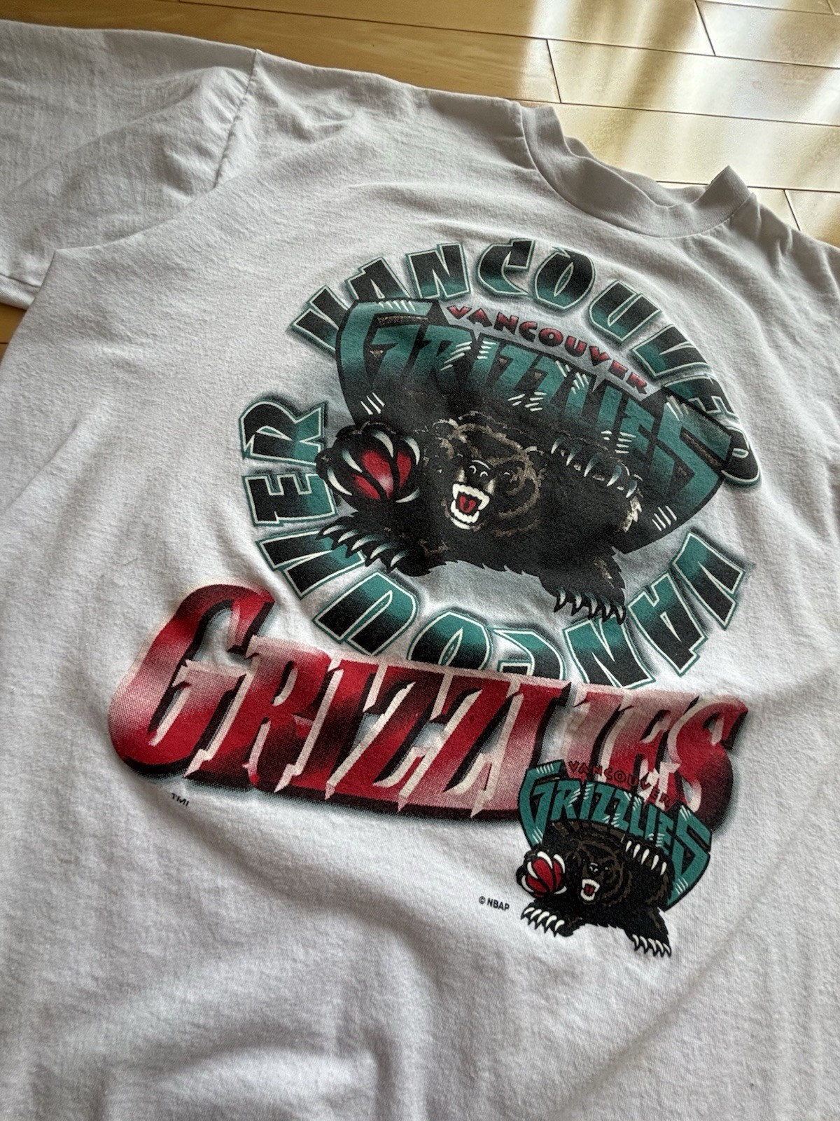 Vintage Vancouver Grizzlies 90s NBA T Shirt Large Big Logo White Basketball Tee