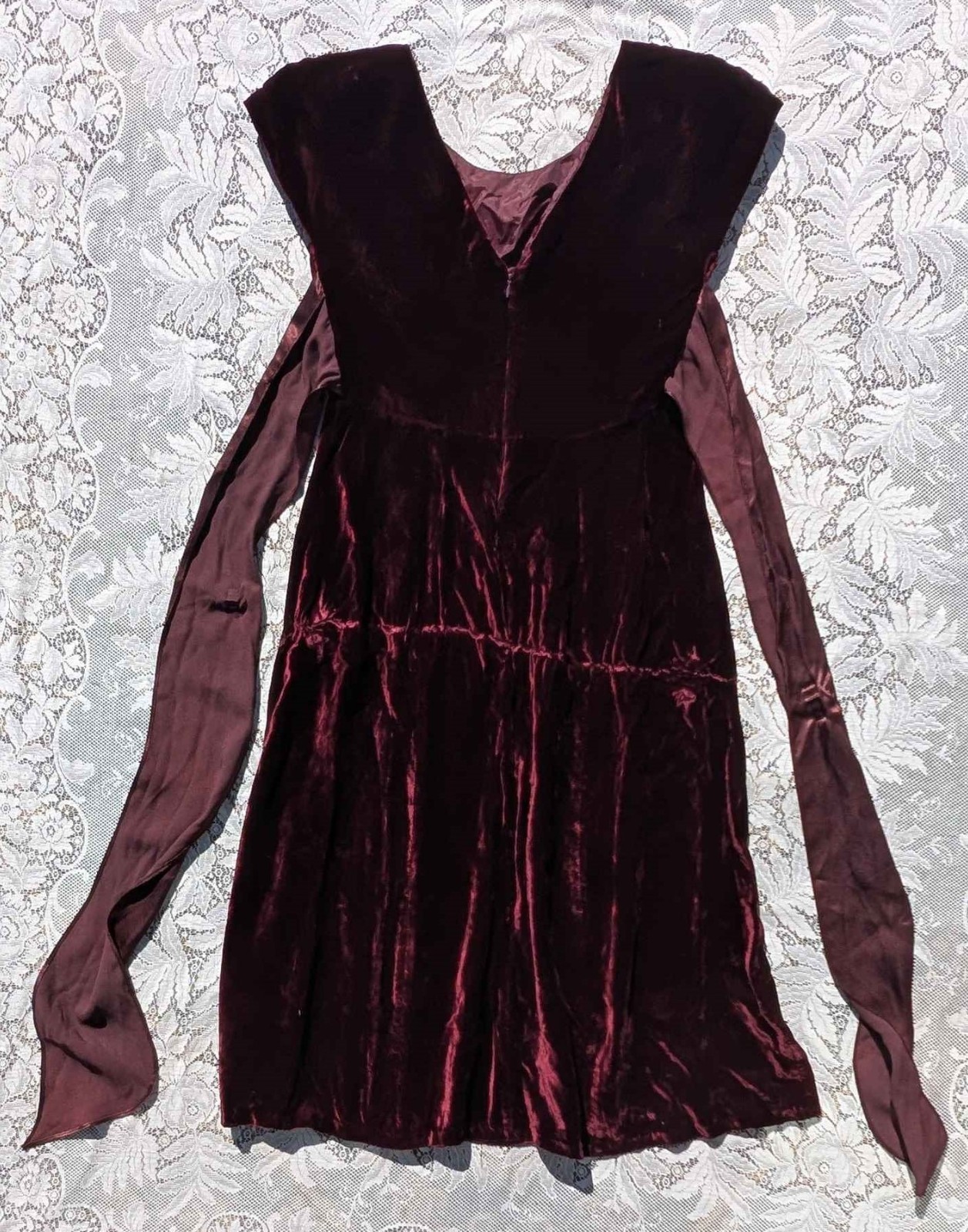 Donna Ricco Vintage Retro 80s 90s Runway Red Velvet Cocktail Evening Gown Dress