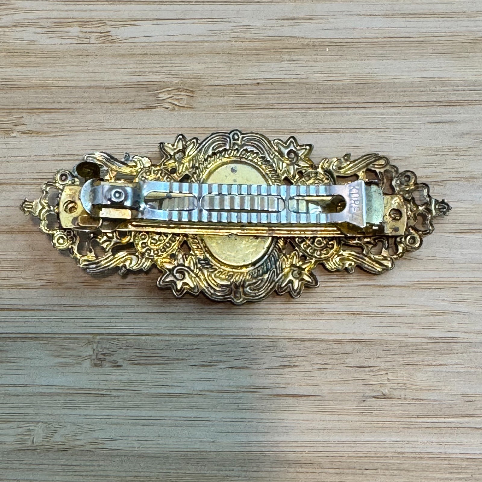 Vintage Gold Tone Cameo Hair Barrette Victorian Lady Portrait Korea French Clip