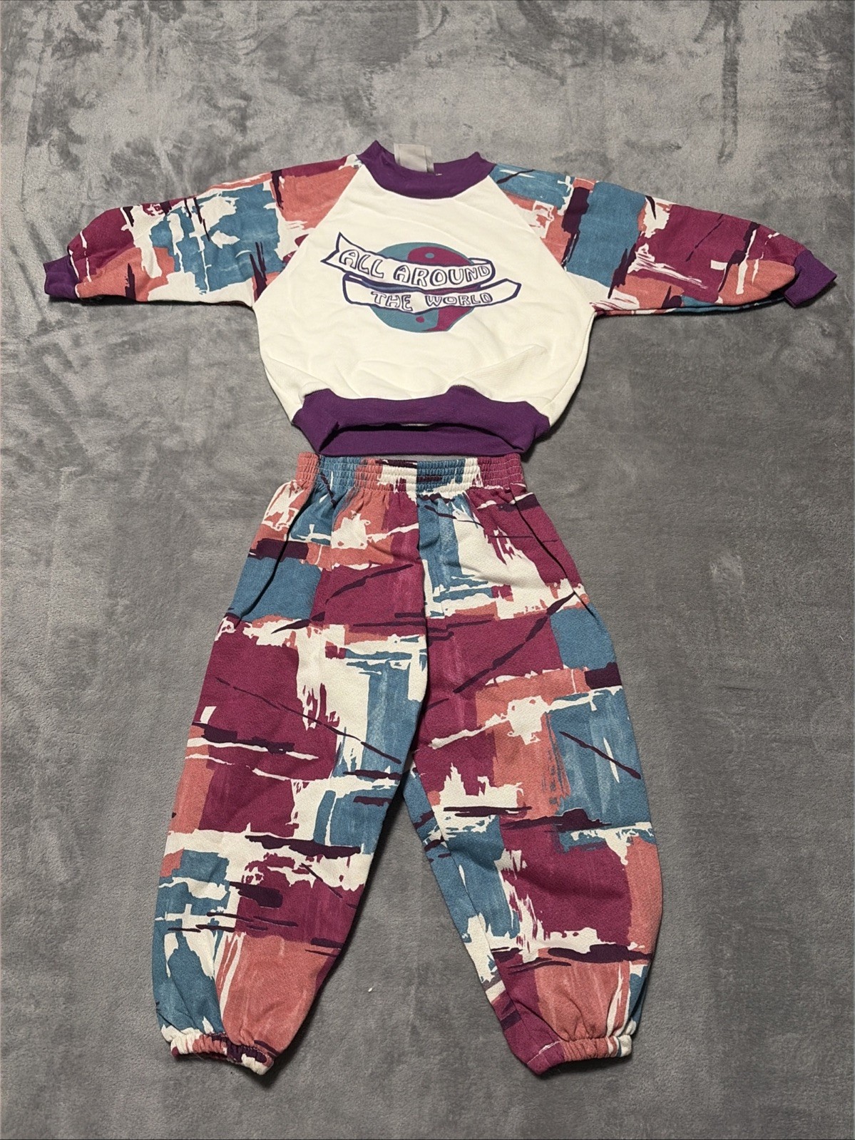 Vintage 1980’s/90’s Toddlers Jumpsuit 2T – Vintage – All Around The World – USA