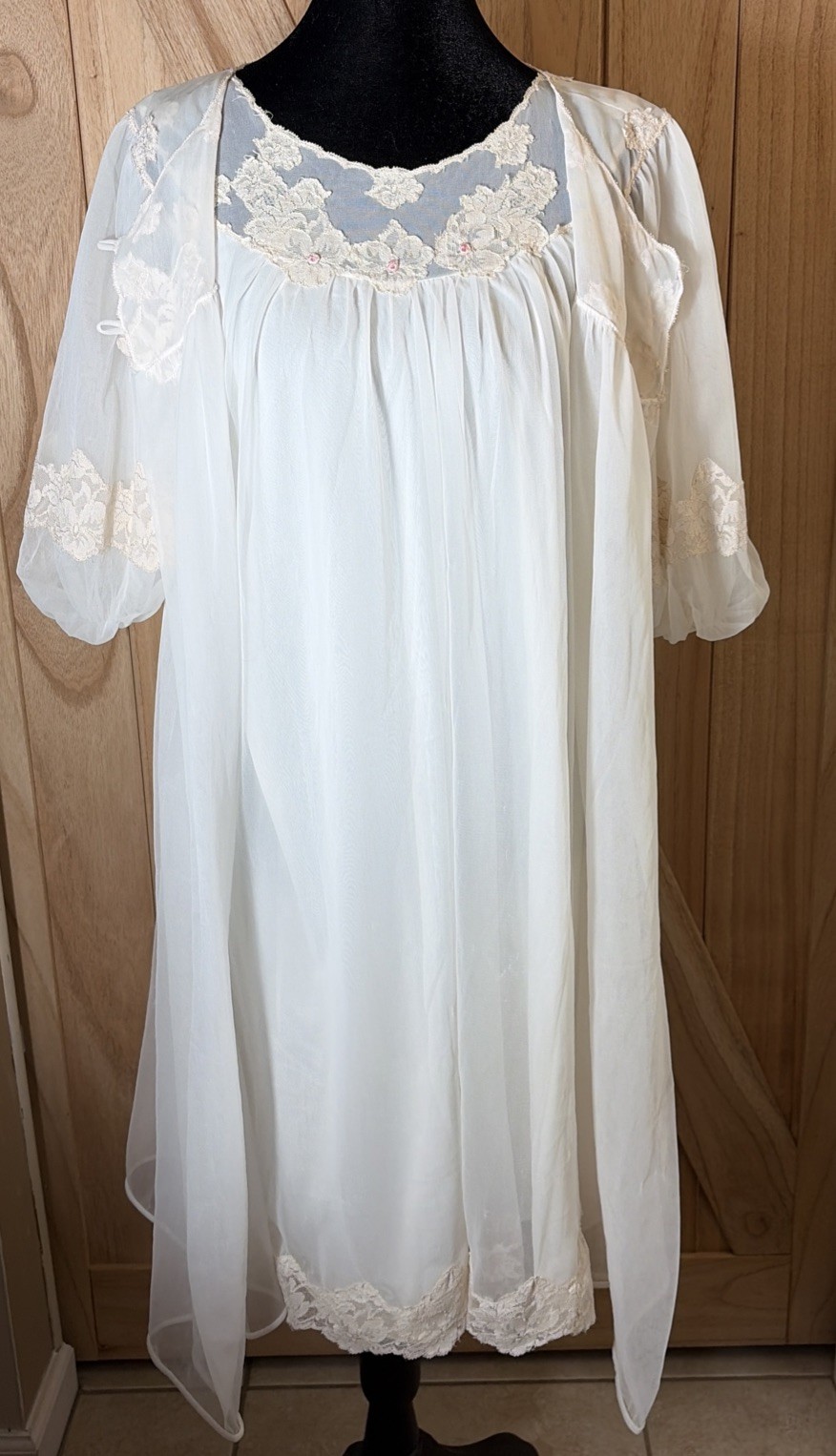 Vintage Kayser Peignoir Set White Nylon Lace Nightgown Robe USA Women’s S