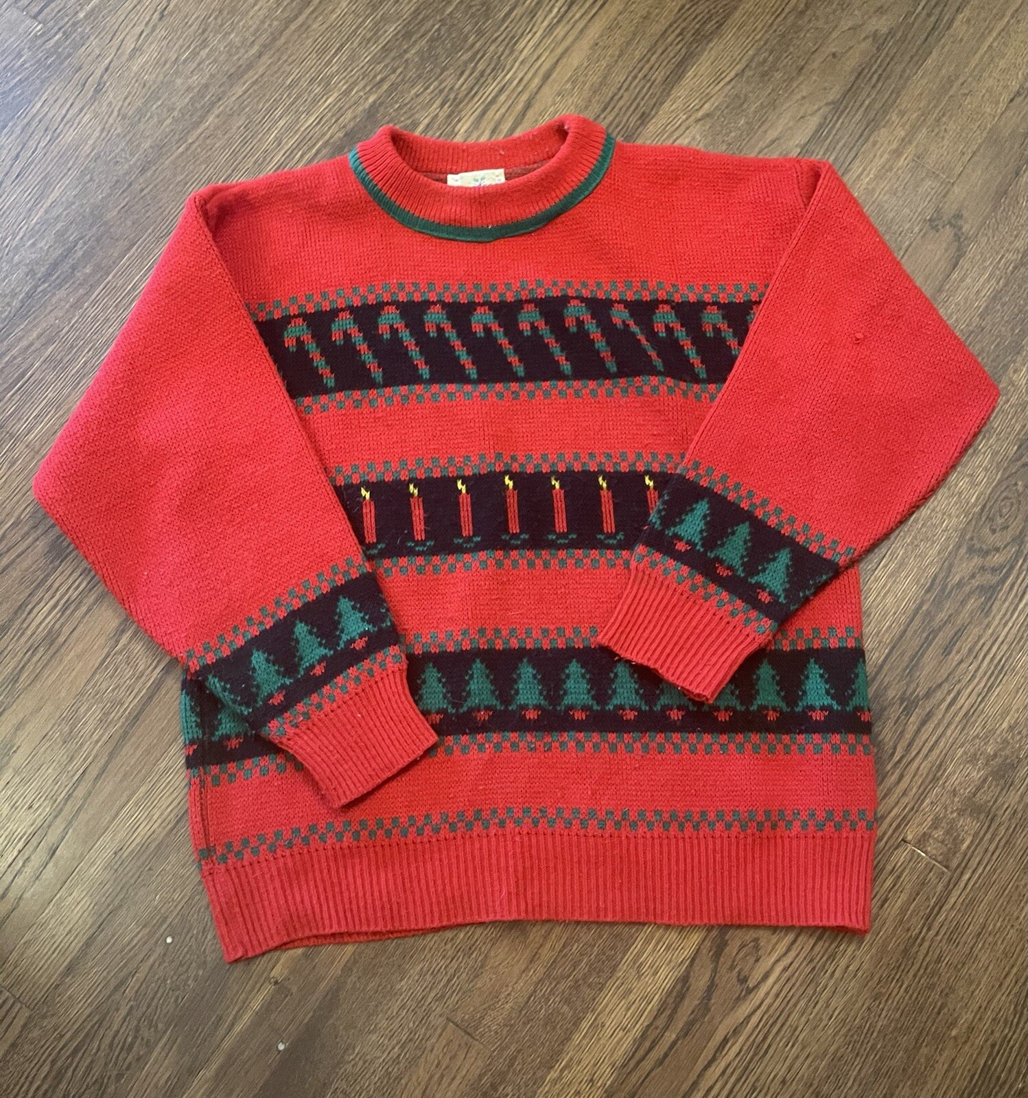 Vintage 1980s 80s Classic Christmas Sweater Candles Candy Canes Trees M Med L
