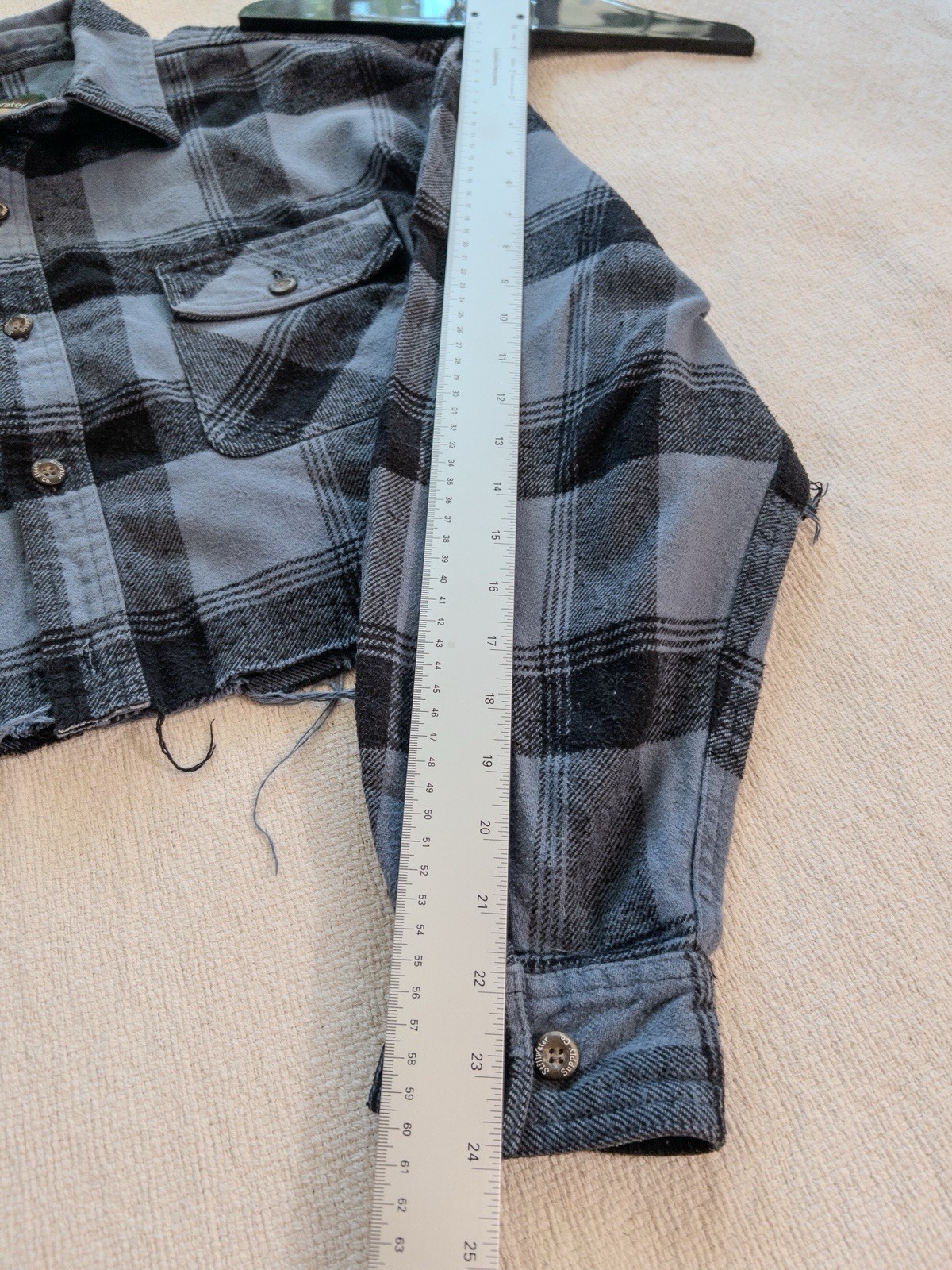 Stillwater Supply Co Cropped Flannel Shirt Womens Large Blue Plaid Raw Hem Y2K