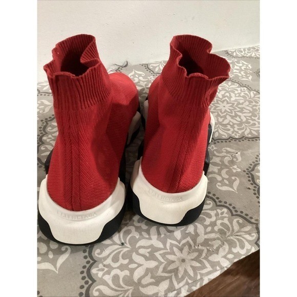 Balenciaga New Recycled Speed 2.0 Low-Top Sneakers in Red/White/Black 40