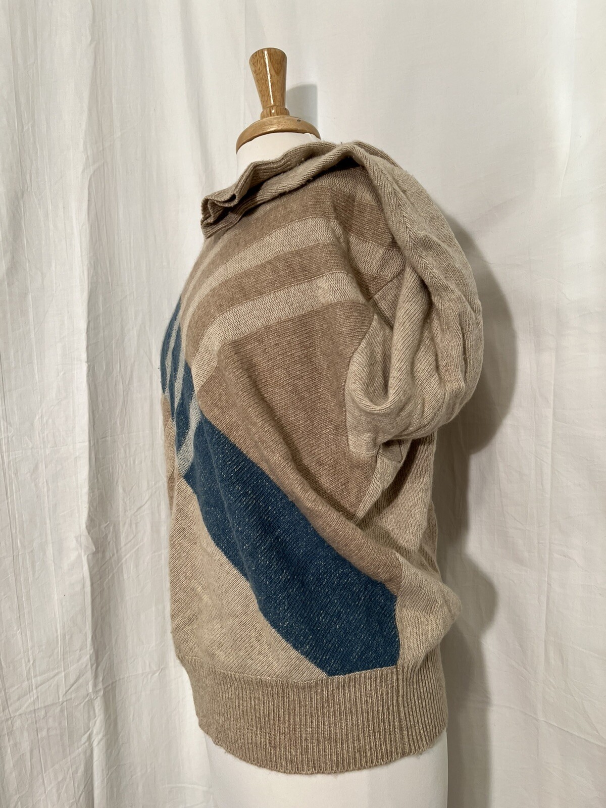 Vintage Macpherson’s by Laura Biagiotti Sweater Size 50 Made In Italy 1973
