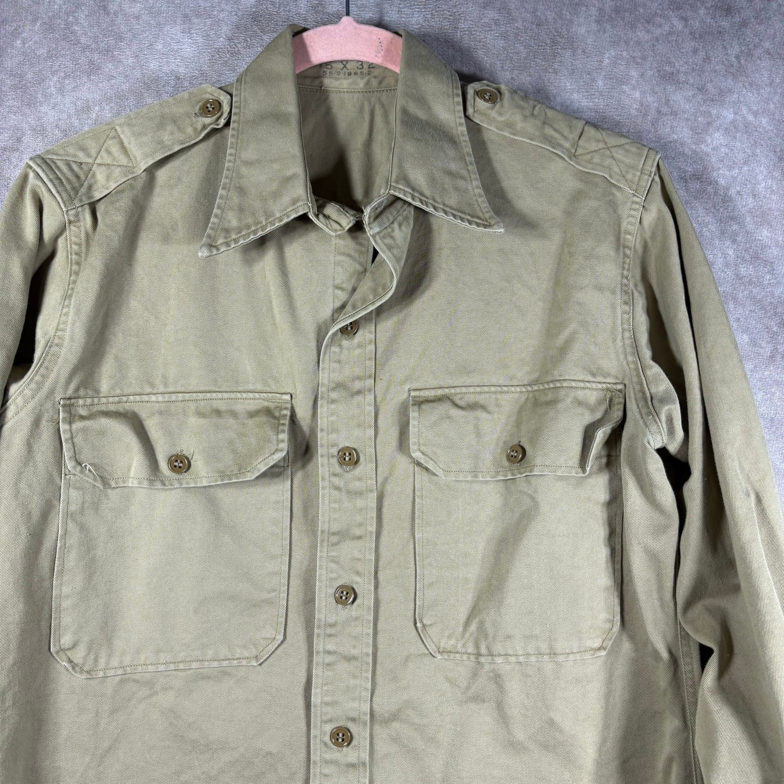 Vintage Military US Army Fordham Shirt Mens Size 15-32 Beige Khaki Button Up