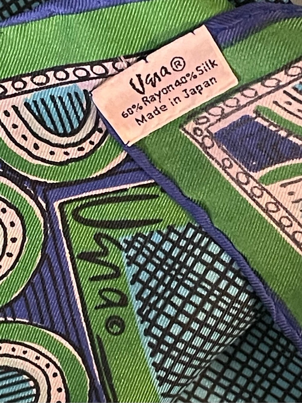 Vintage Vera Silk Blend Scarf 22 In Sq Good Condition