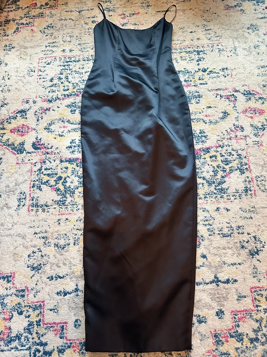 Vintage 90s Eva Chun Designer Black Tie 100% Silk Evening Gown Back Slit – 10