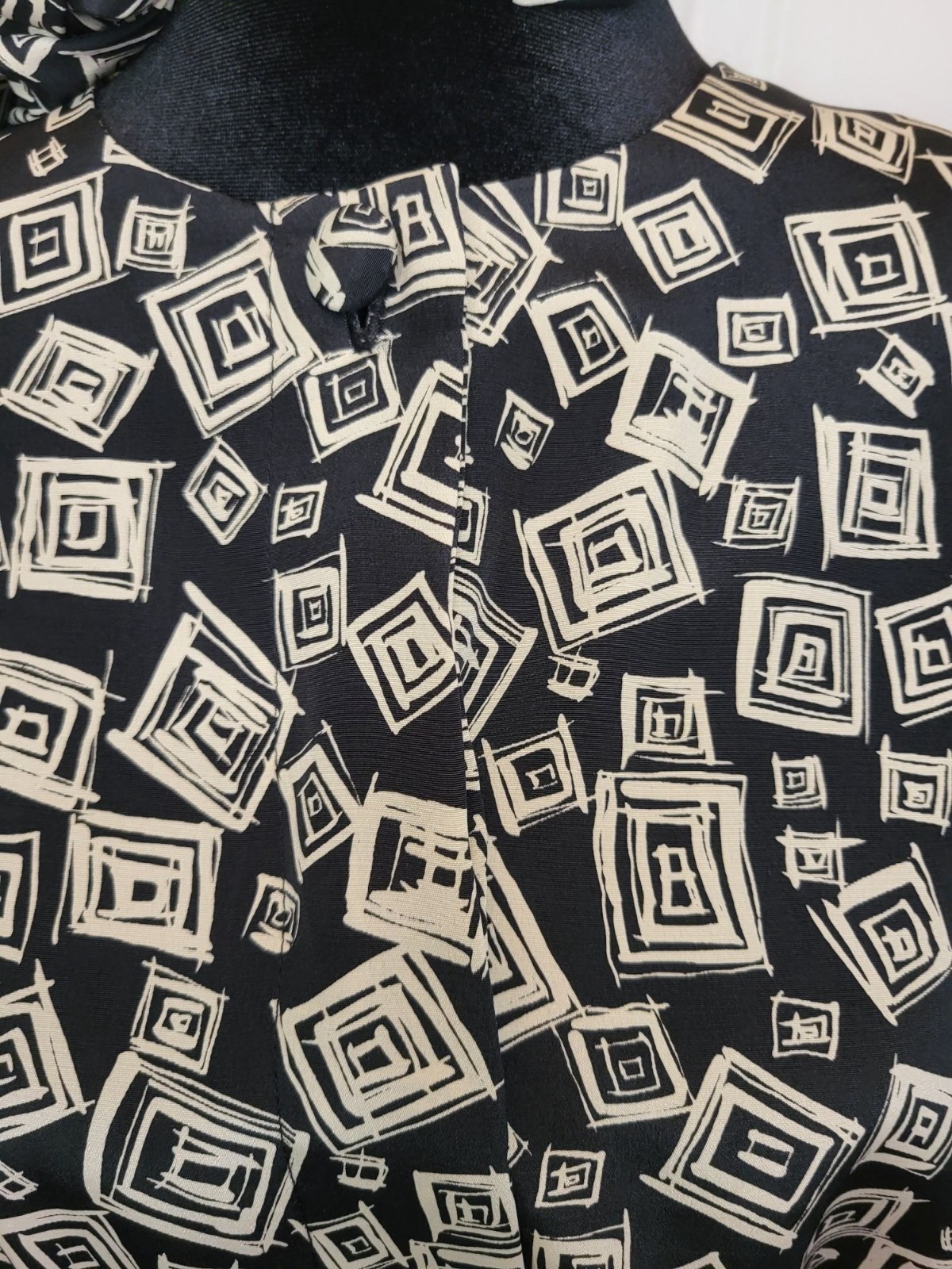 Vintage 80s/90s Leslie Fay Black Geometric Print Shirt Dress 14 Retro Twee Scarf