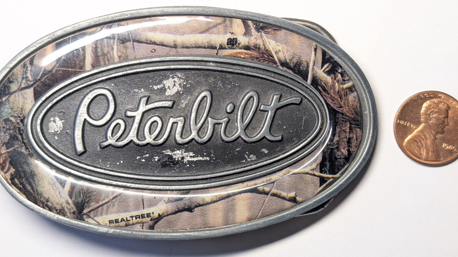 VINTAGE PETERBILT BELT BUCKLE FITS BELT UP TO 1 13/16″ IN WIDTH CAMO