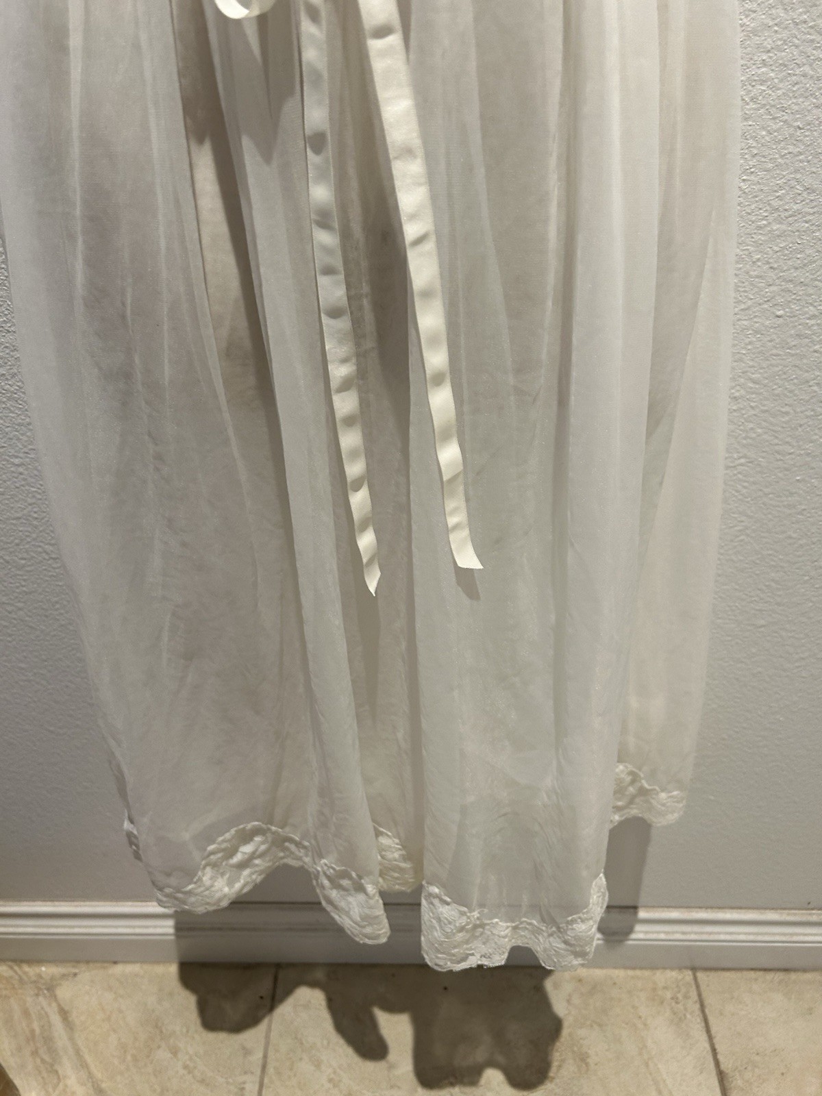 Rovel Of California vintage ivory wedding nightgown Size M C18