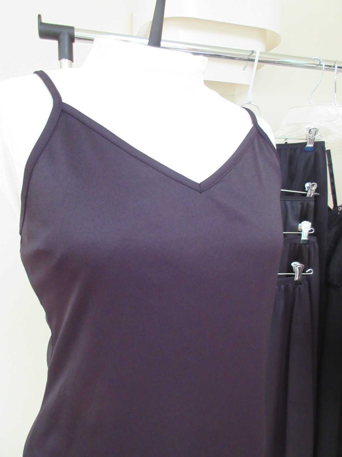 12 Pc *ALL BLACK* Lingerie Camisoles Full Dress & Half Slips Lot Vtg–Modern ab6
