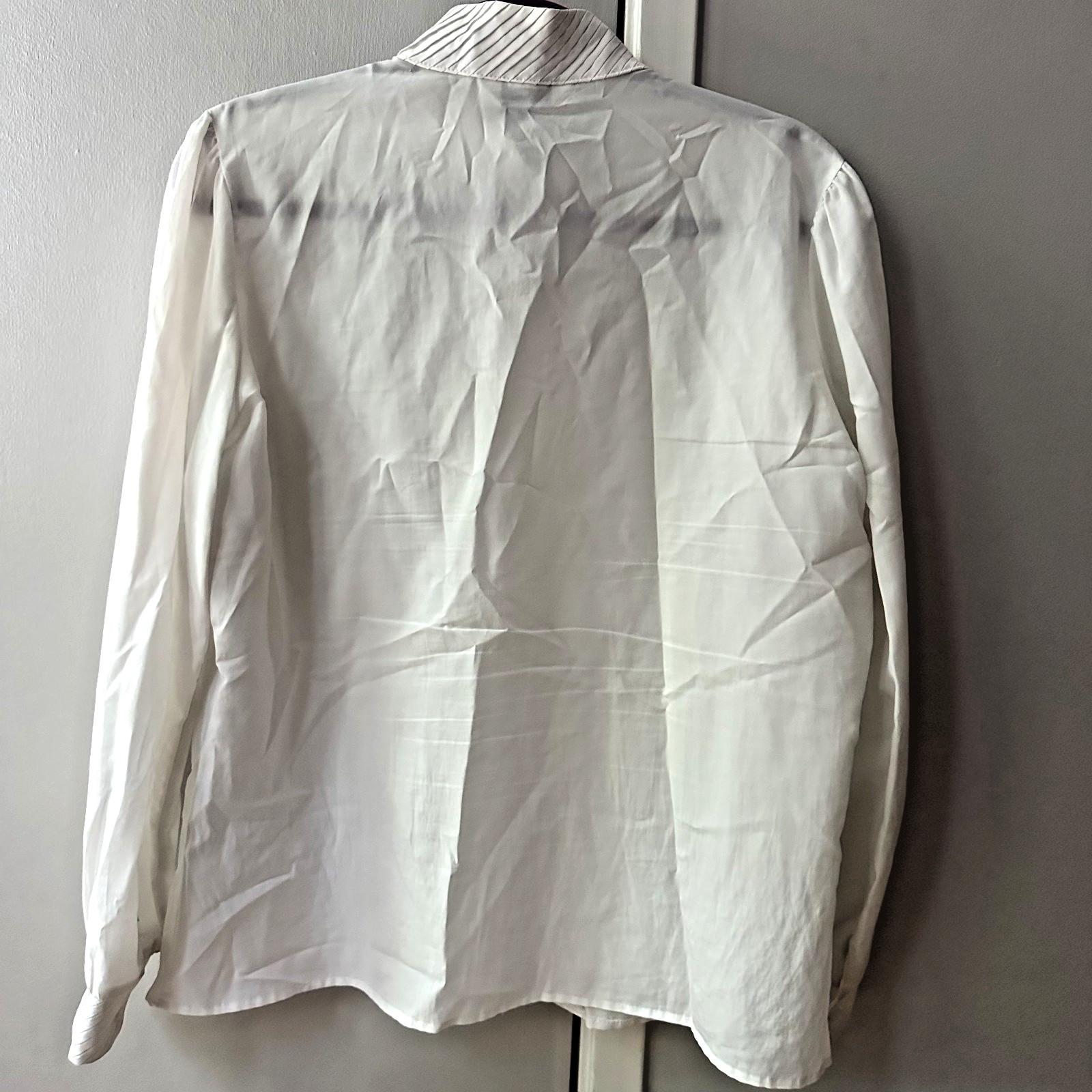Vintage Carriage Court Long Sleeve White Button Down Shirt Blouse Size M-L