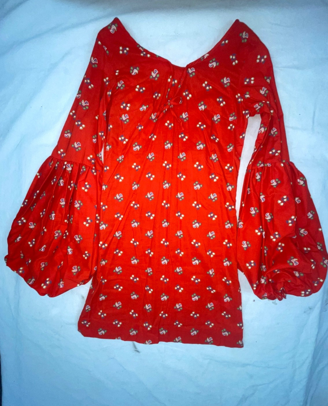 VTG 60s 70s WOMENS S NEW RED BELLE SLEEVE DISCO HIPPY ROOSTER CHICKEN MINI DRESS