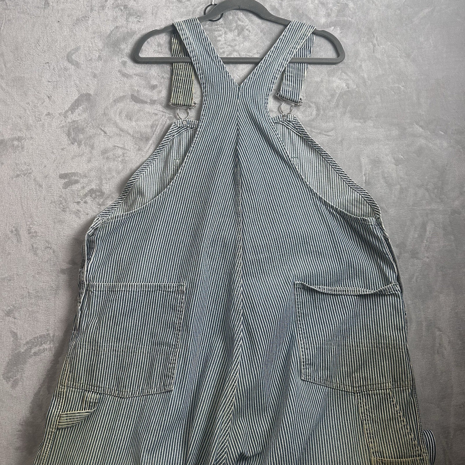 Vintage Union Made Oshkosh B’Gosh Sanforized Railroad Stripe Overalls 48×32 USA