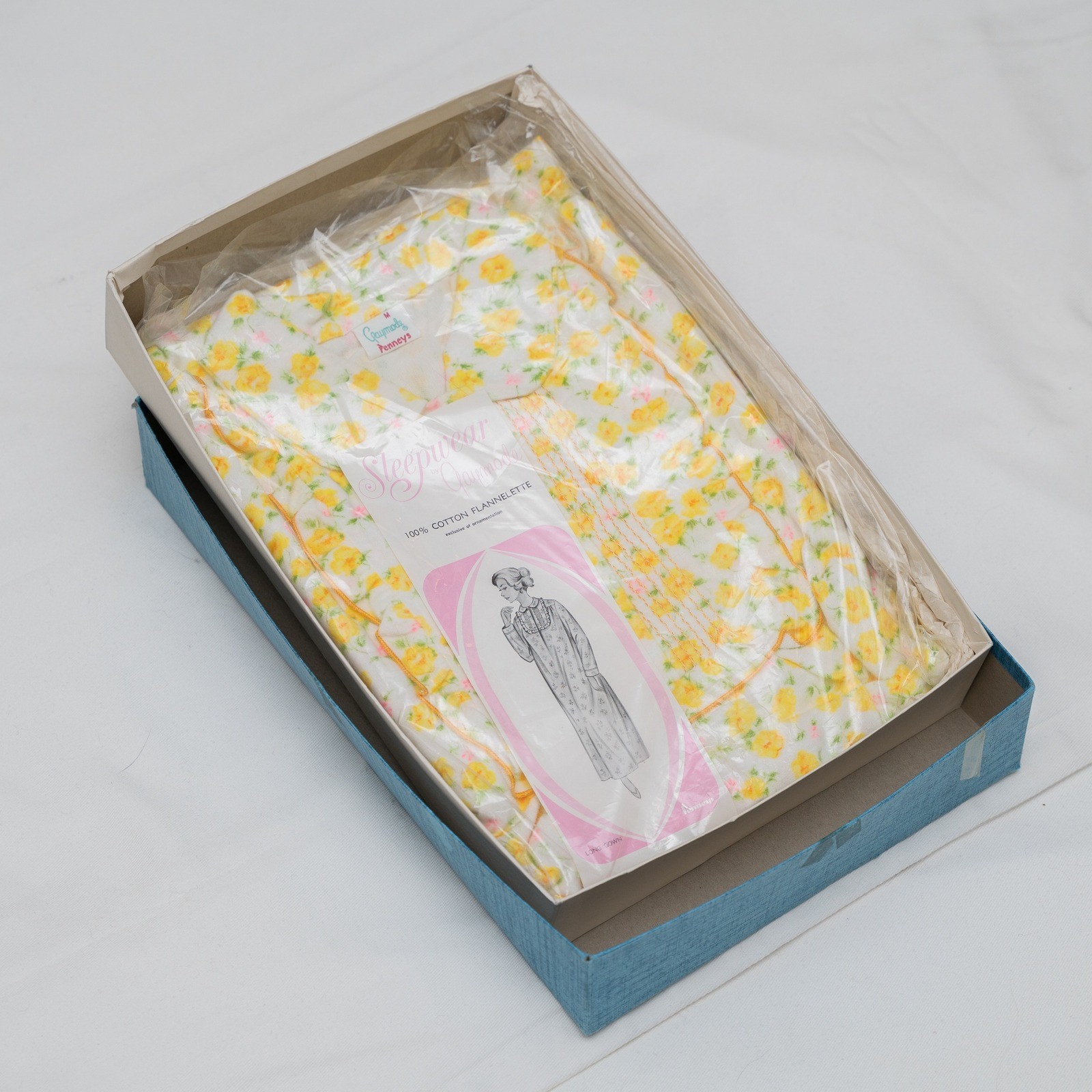 Deadstock New In Orginal Box 40s 50s Penneys Gaymode Sleepwear Floral Print Med