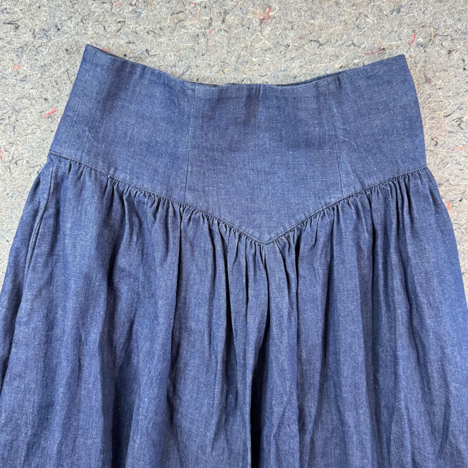 Vintage 80s Robellas Denim Skirt 9/10 Western Embroidered Birds Rainbow