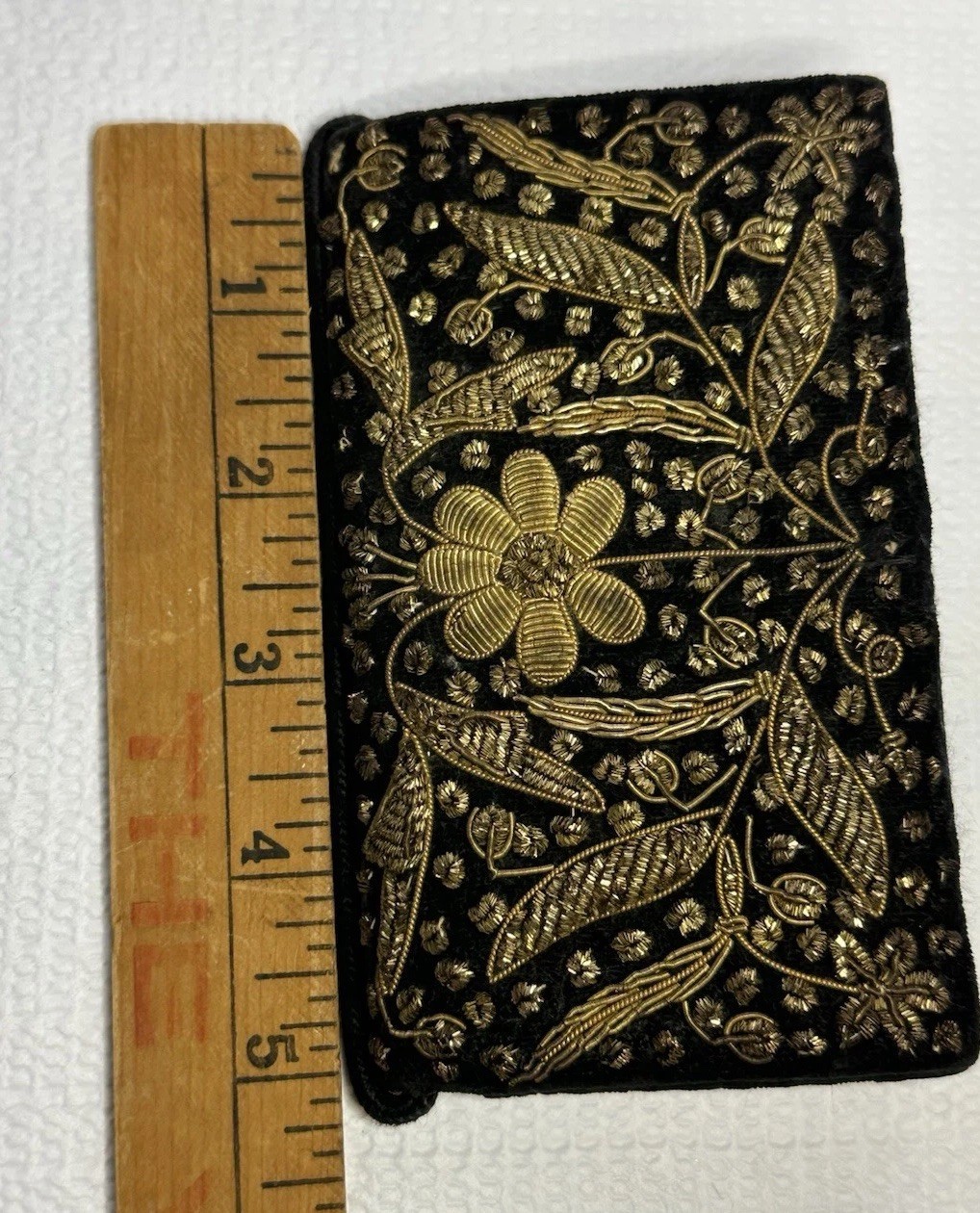 Vintage 1970s Zardozi Gold Thread Black Velvet Clutch Floral EUC Made In India