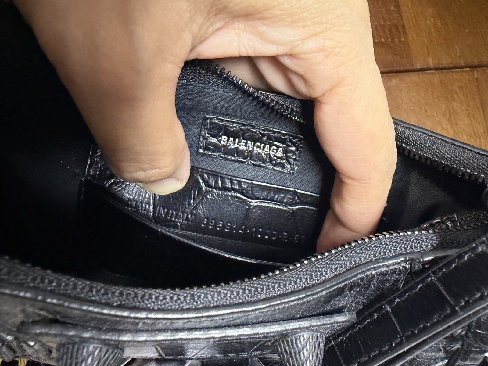 BALENCIAGA le cagole mini