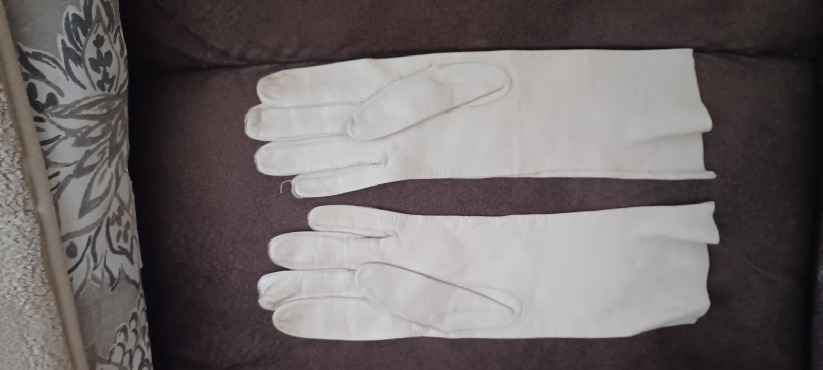 Vintage Ladies Opera Gloves Size 6 and 1/2 Made In Italy For Casual Corner