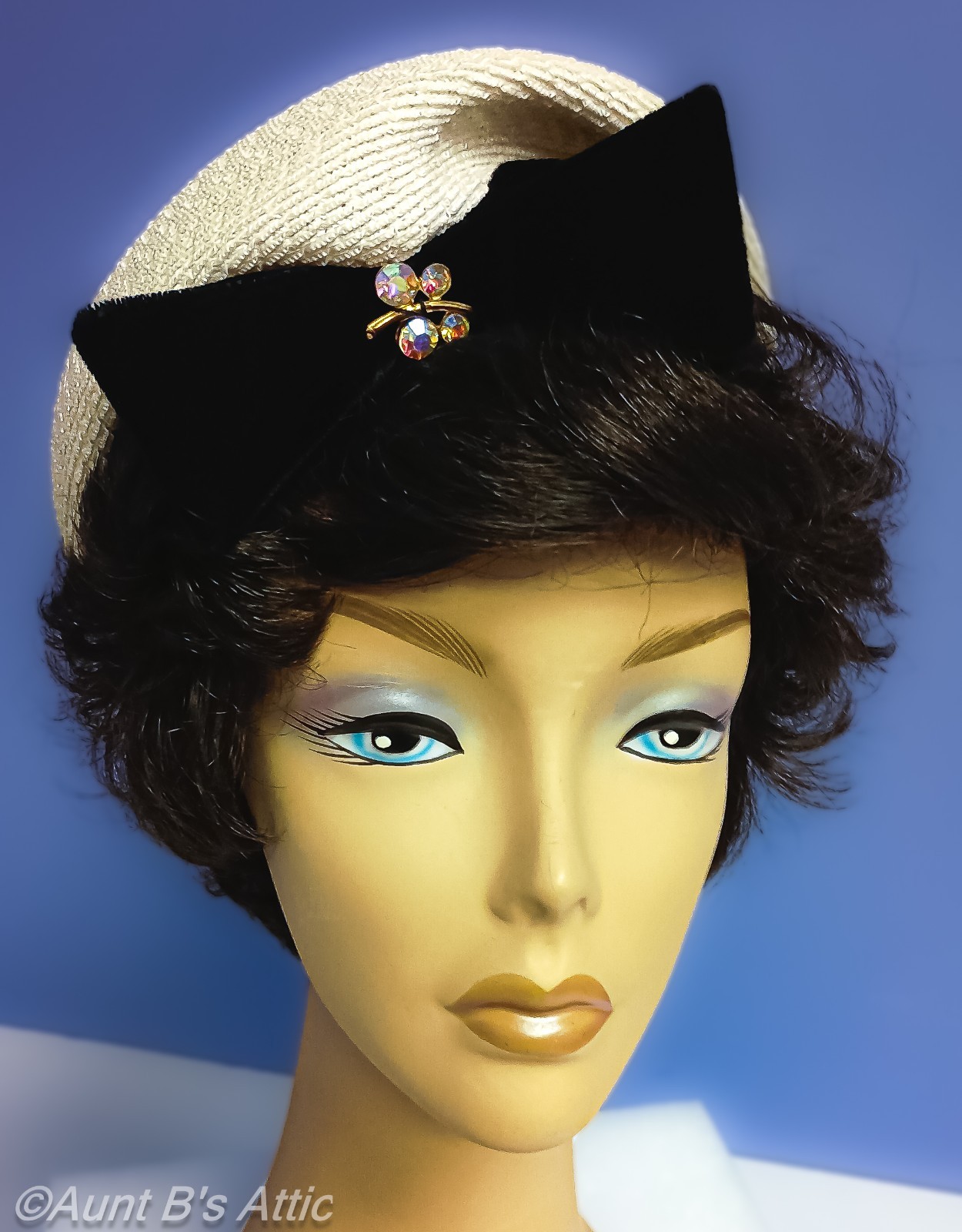 Vintage 60’s Ladies White Synthetic Straw With Blk Velvet Band Dress Hat 22 1/2