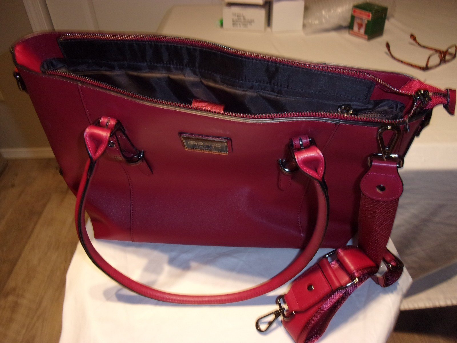 MOSISO PU LEATHER LAPTOP TOTE BAG FOR WOMEN, WATERPROOF BUSINESS BRIEFCASE, RED