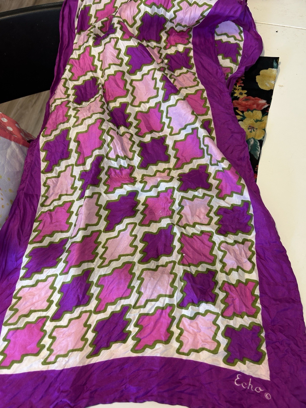 Vtg SCARVES MULTI COLOR LOT OF 5, Echo, Cil De Losne, Kathy Lee.