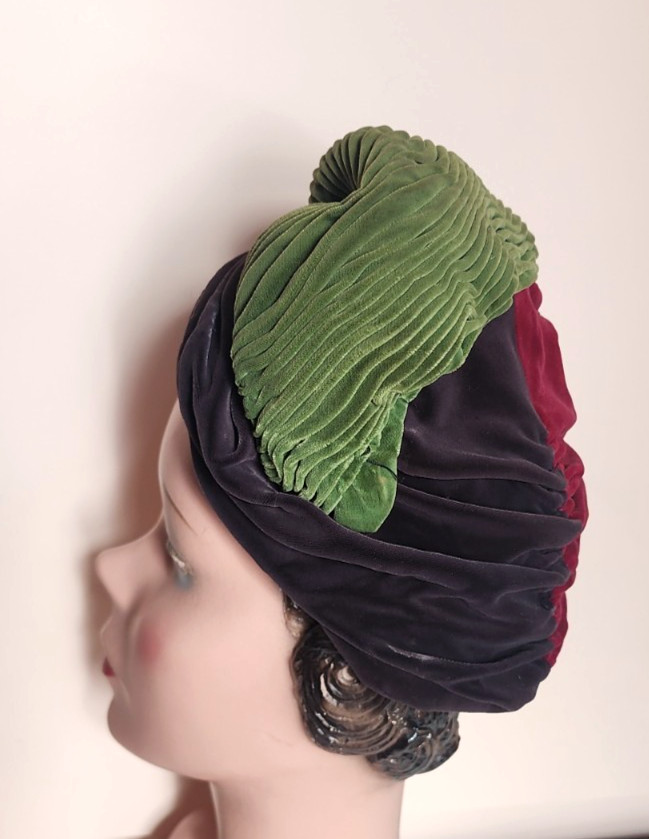 Vintage 1930s 1940s Velvet Turban Green Purple Red Ruched Velvet Hat