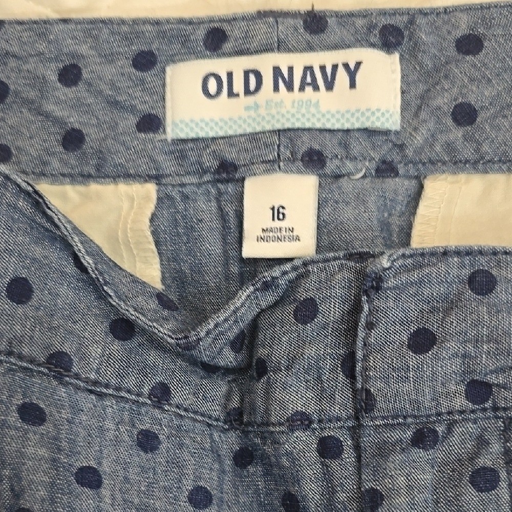 Old Navy Blue Polka Dot Women’s Shorts Size 16 Plus