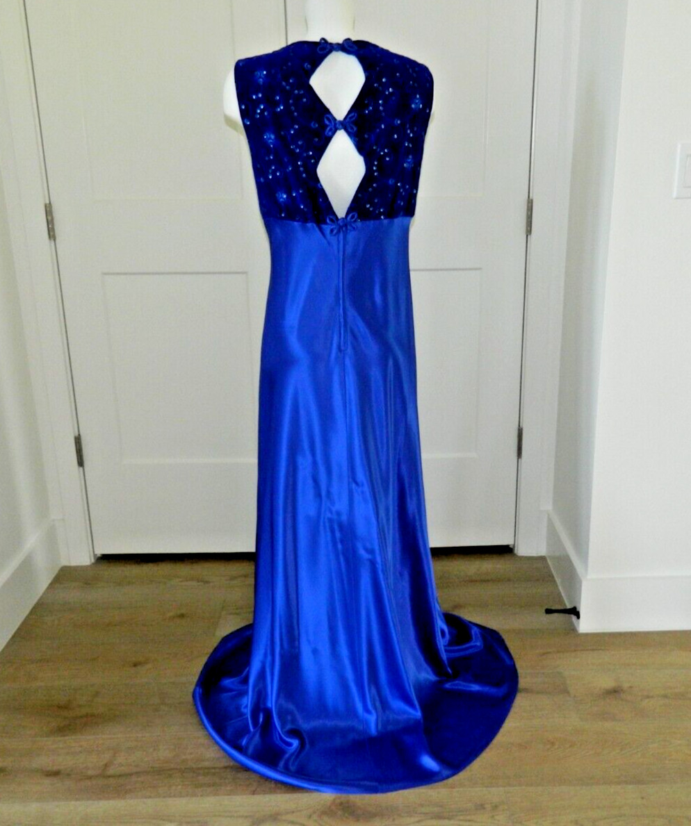 NWT Zum Zum 90 s Mistral Blue Sequin Embroider Prom Special Occasion Dress sz 18