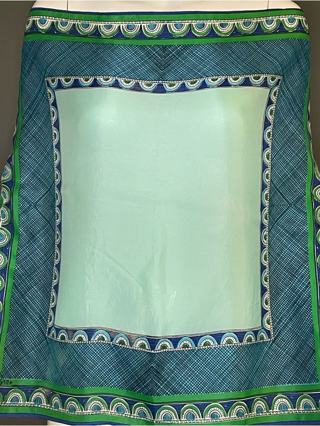Vintage Vera Silk Blend Scarf 22 In Sq Good Condition